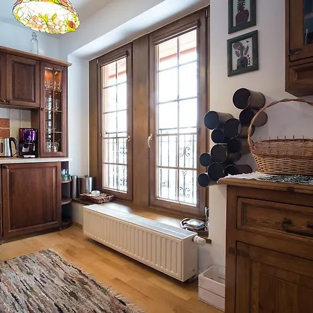 Pod Borem Apartzakop